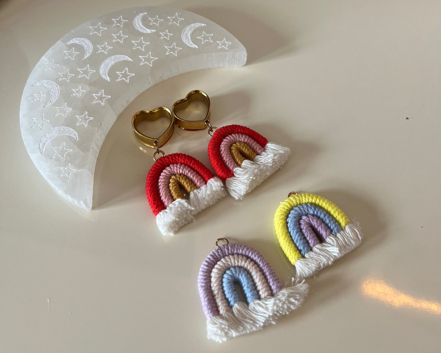 Rainbow Dangle Plugs