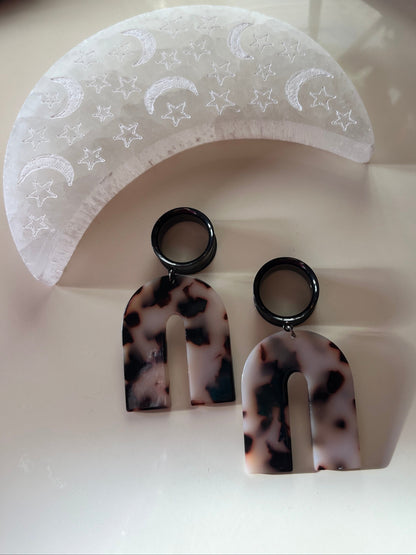 Light Tortoise Arch Dangle Plugs