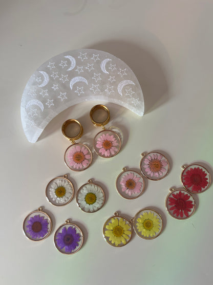Pressed Floral Dangle Plugs