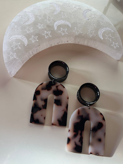 Light Tortoise Arch Dangle Plugs