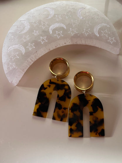 Tortoise Arch Dangle Plugs