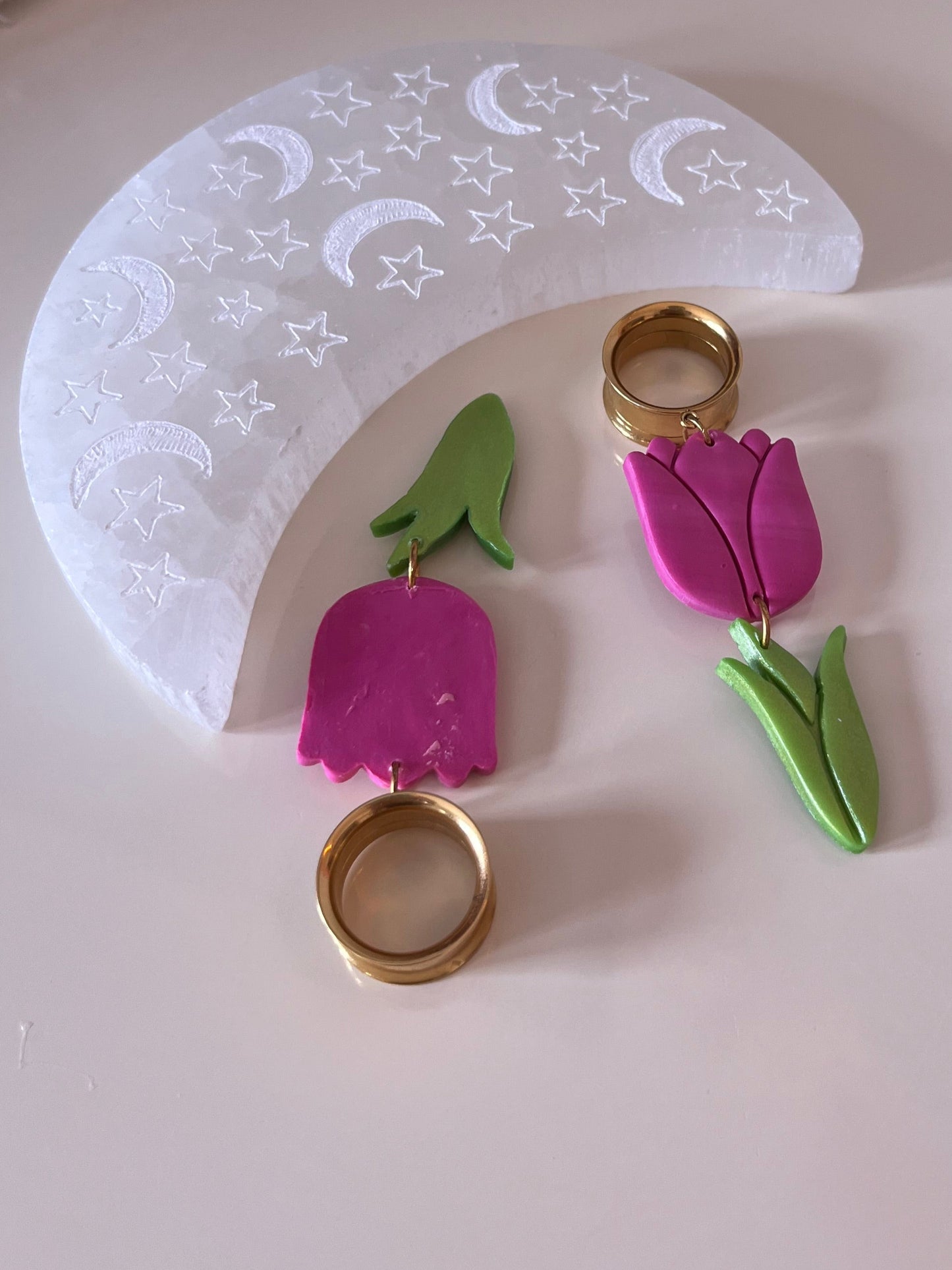 Plum Tulip Dangle Plugs
