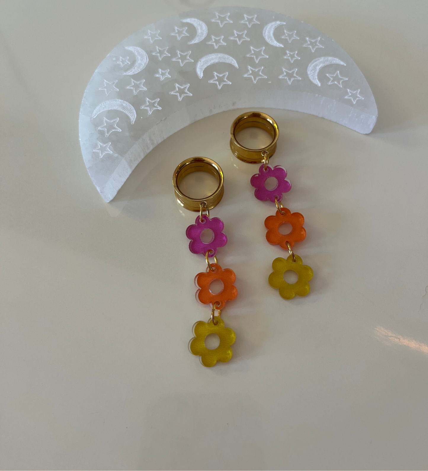 Warm Daisy Dangle Plugs