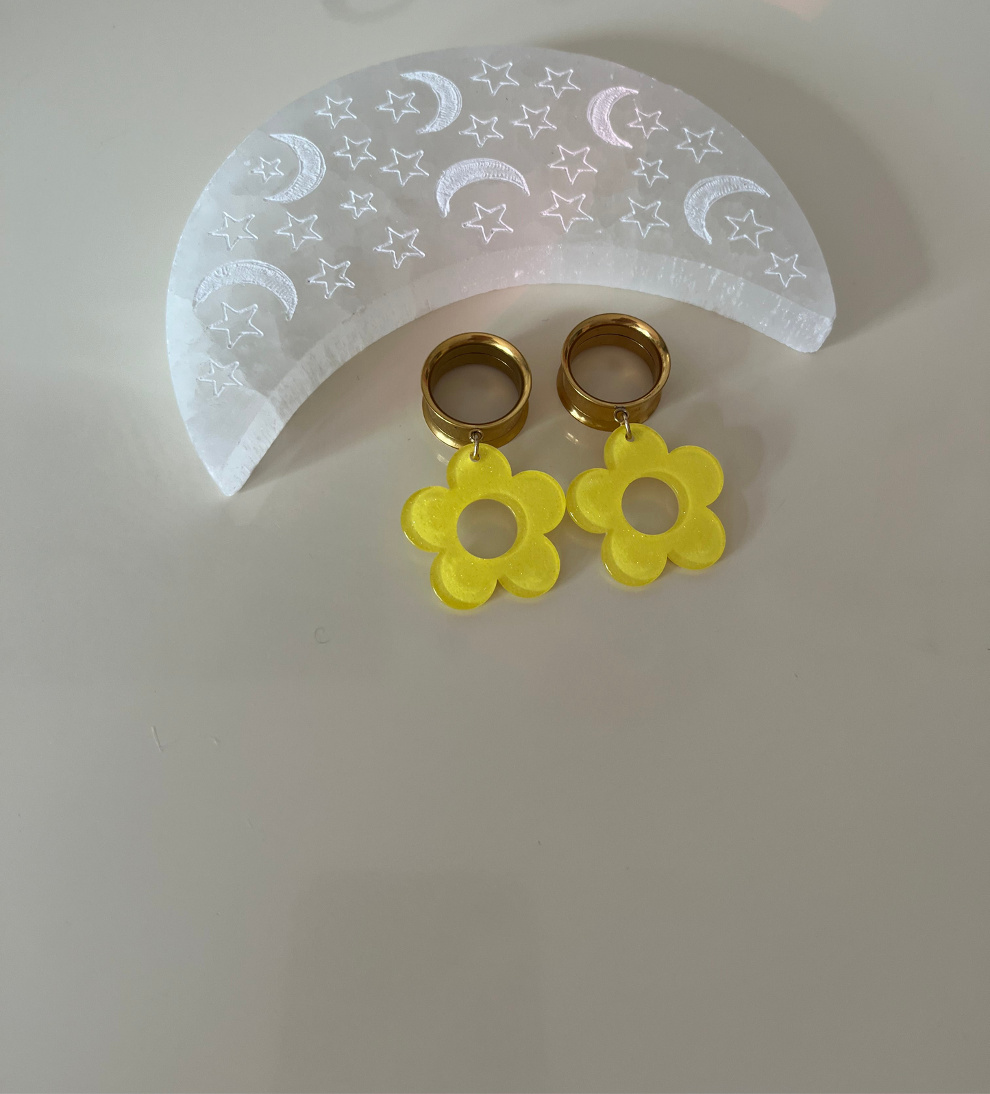 Yellow Glitter Daisy Dangle Plugs