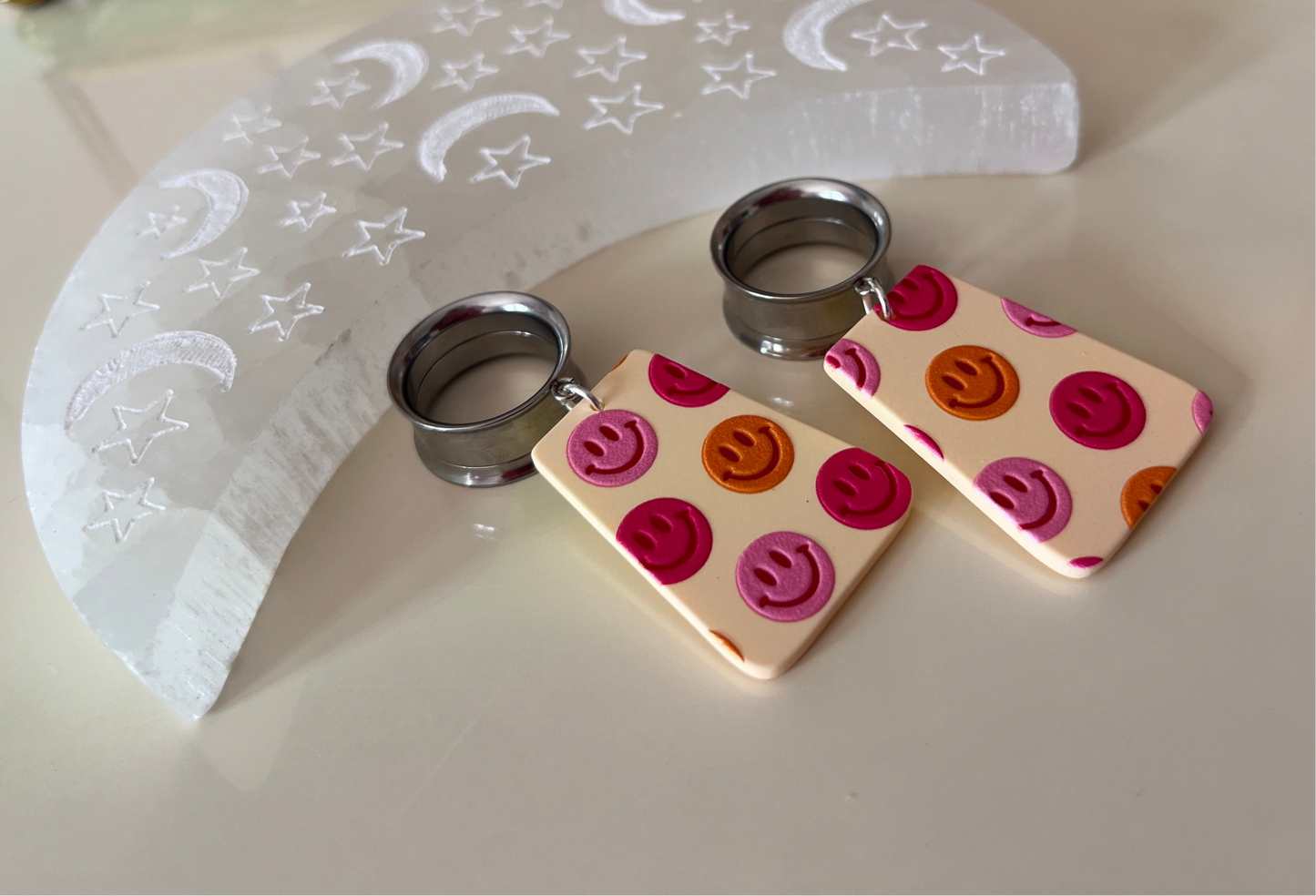 Retro Smiley Dangle Plugs