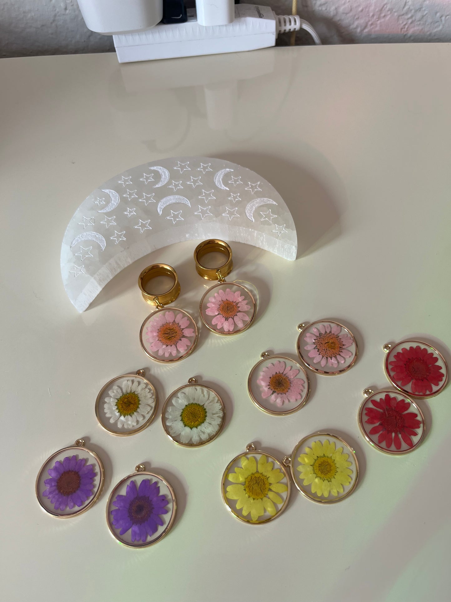 Pressed Floral Dangle Plugs