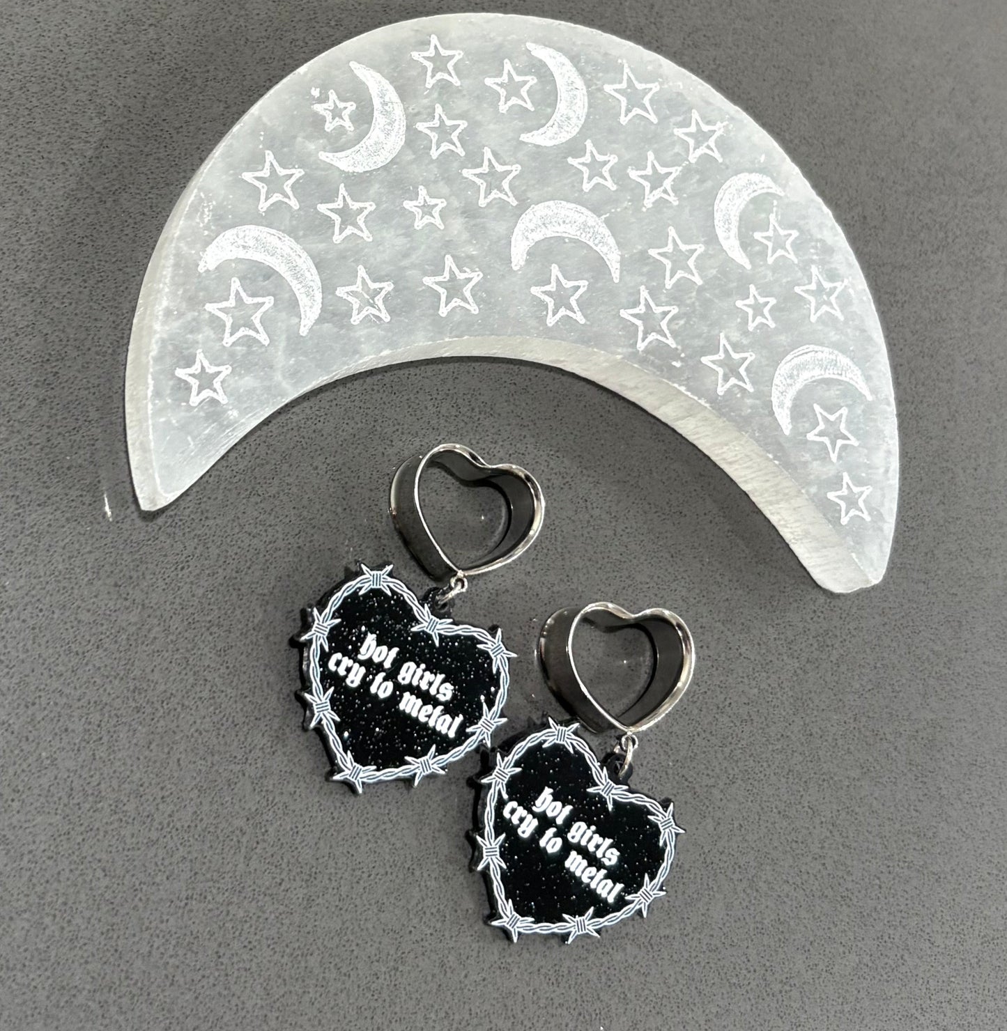 Metal Girls Dangle Plugs