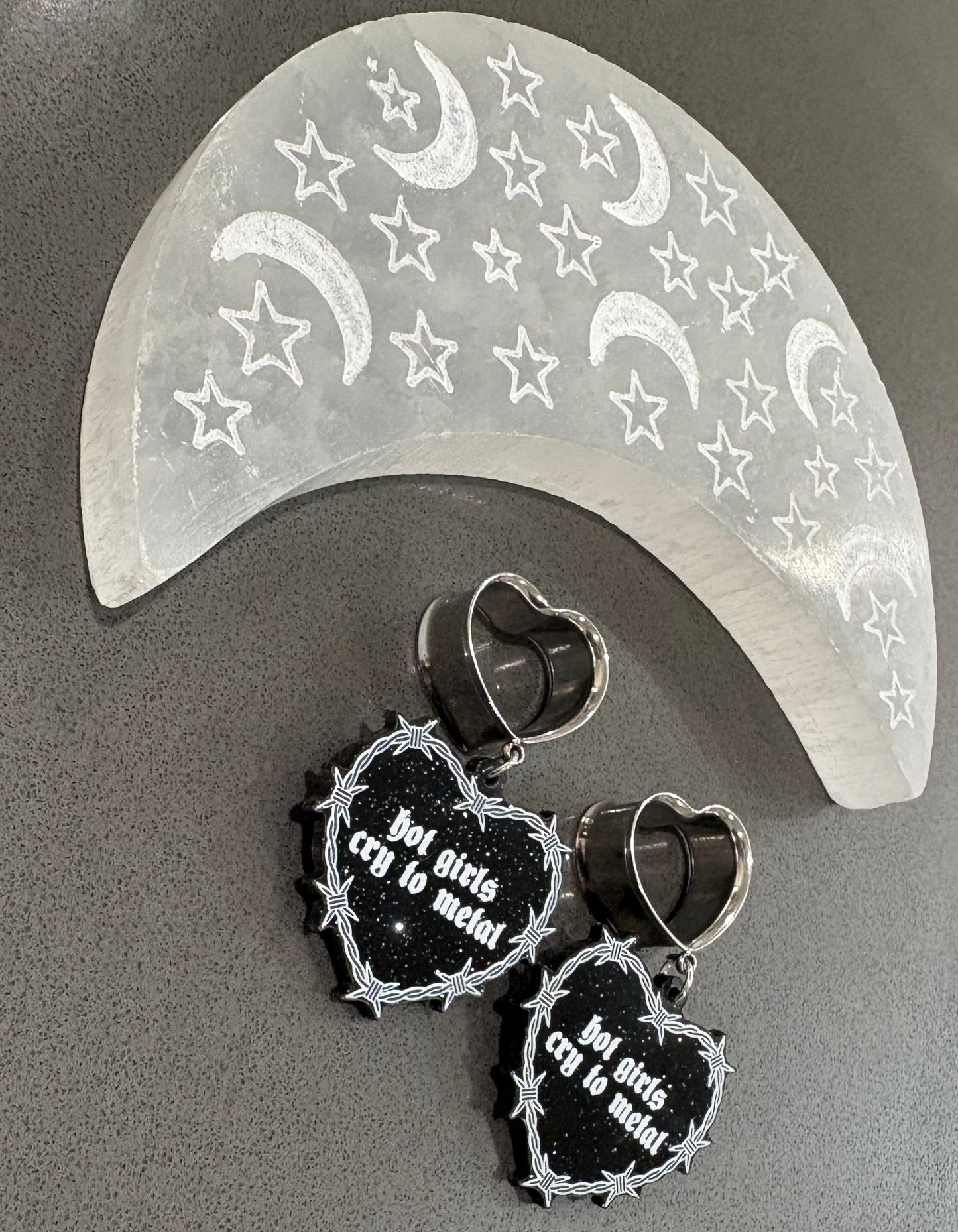 Metal Girls Dangle Plugs