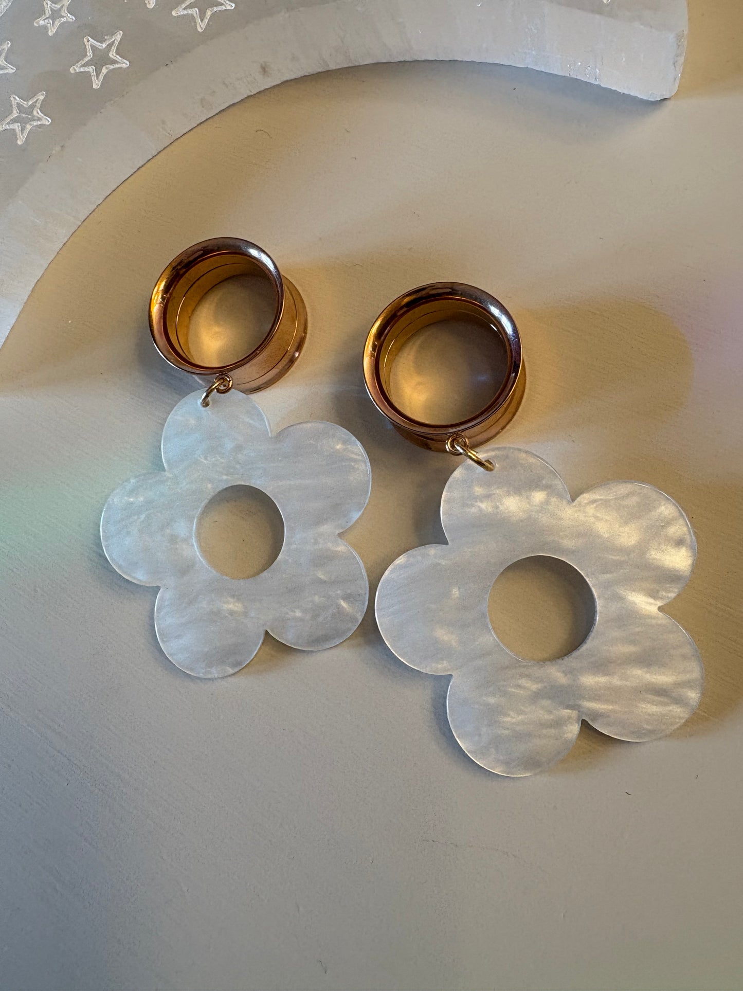White Daisy Dangle Plugs