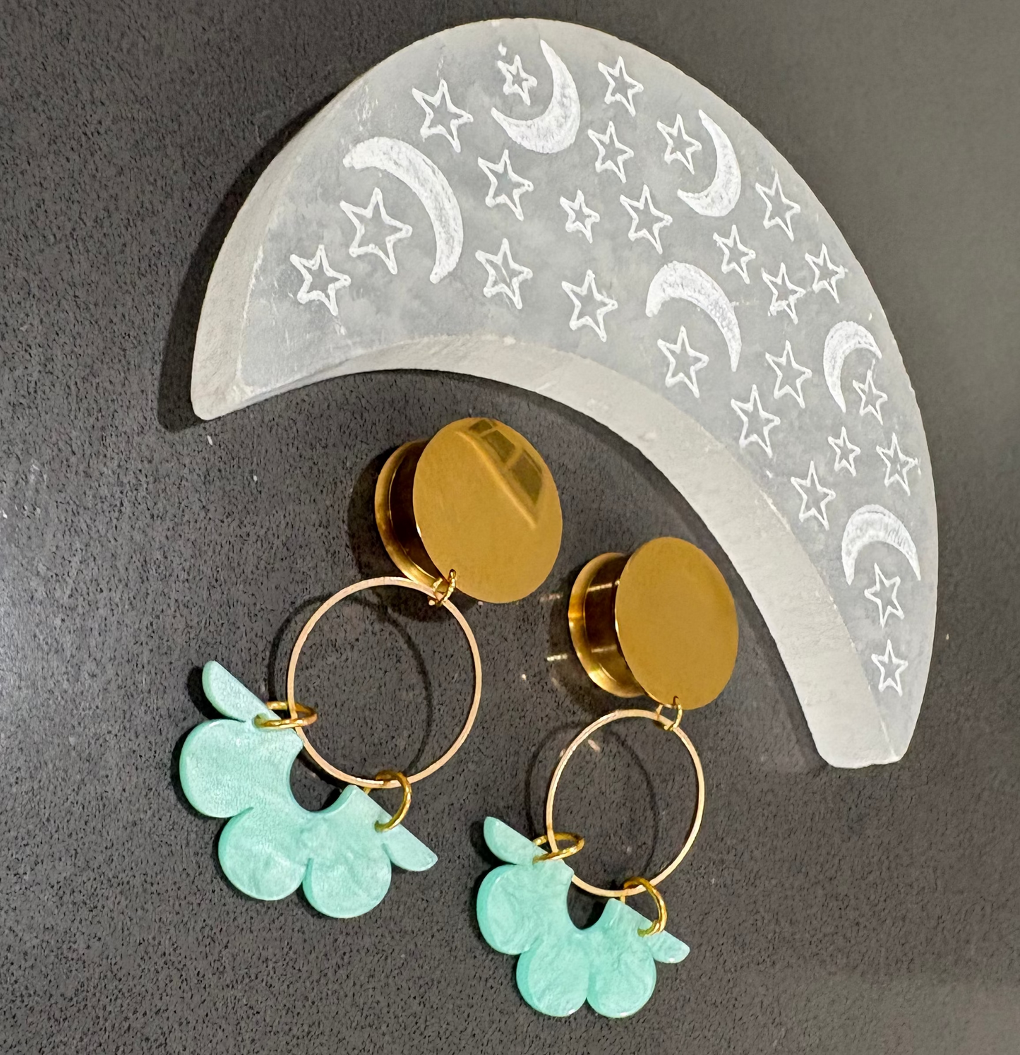 Daisy Girl Dangle Plugs