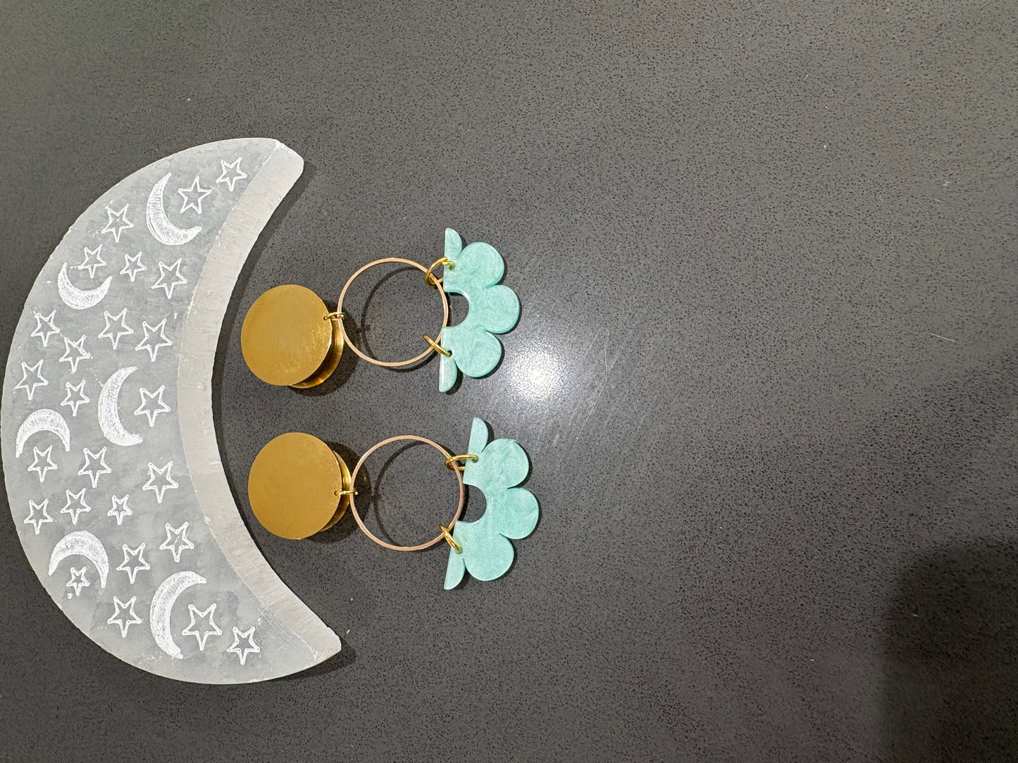 Daisy Girl Dangle Plugs