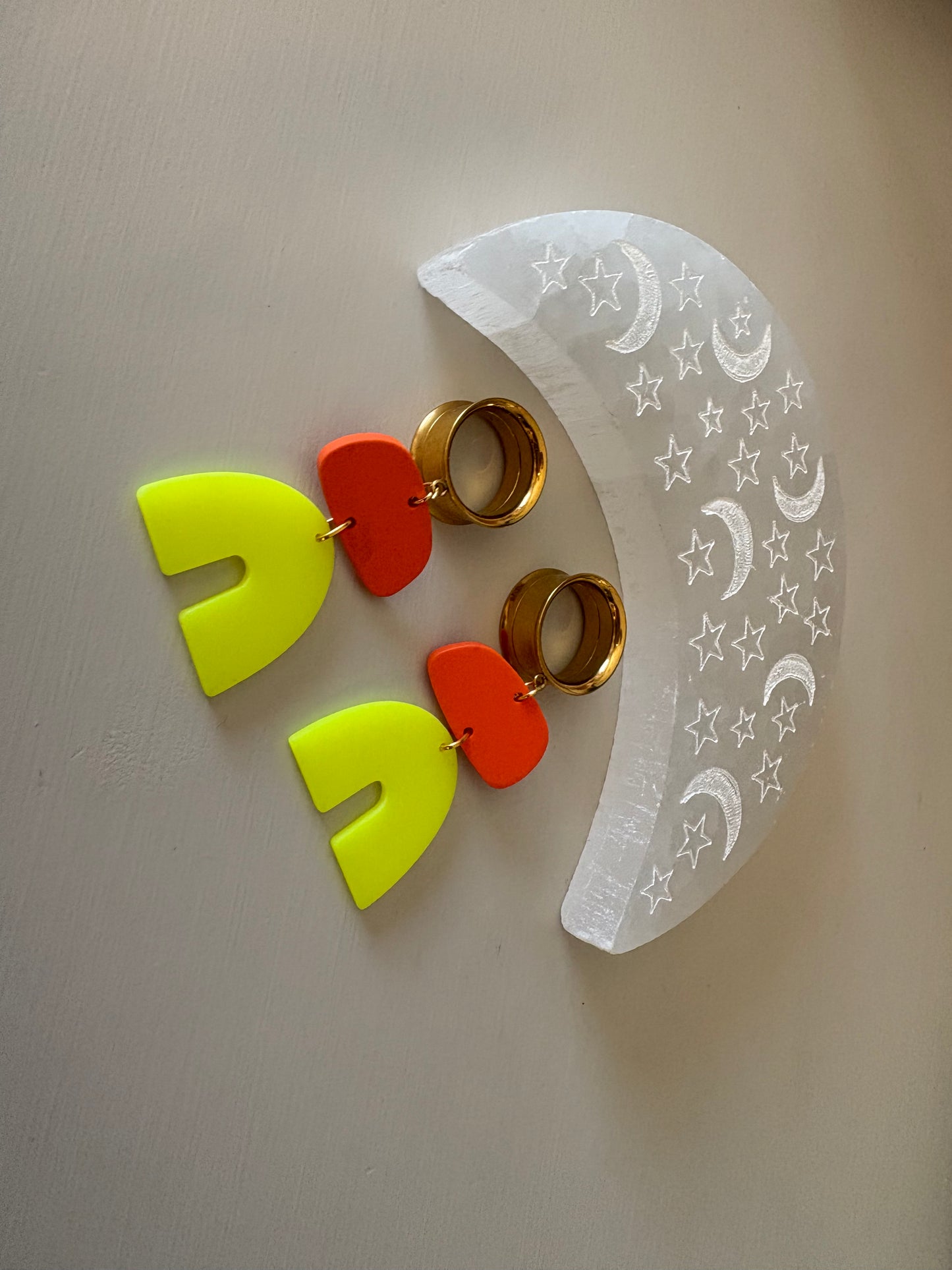 Highlighter Crush Dangle Plugs